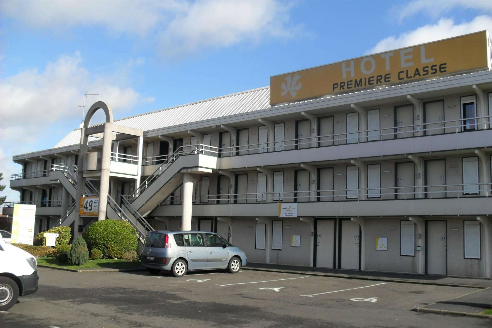 Premiere Classe Saint Ouen L'Aumone Dış mekan fotoğraf